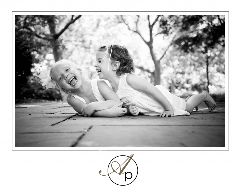 Chicago children's photographer...Sisters and Best Friends