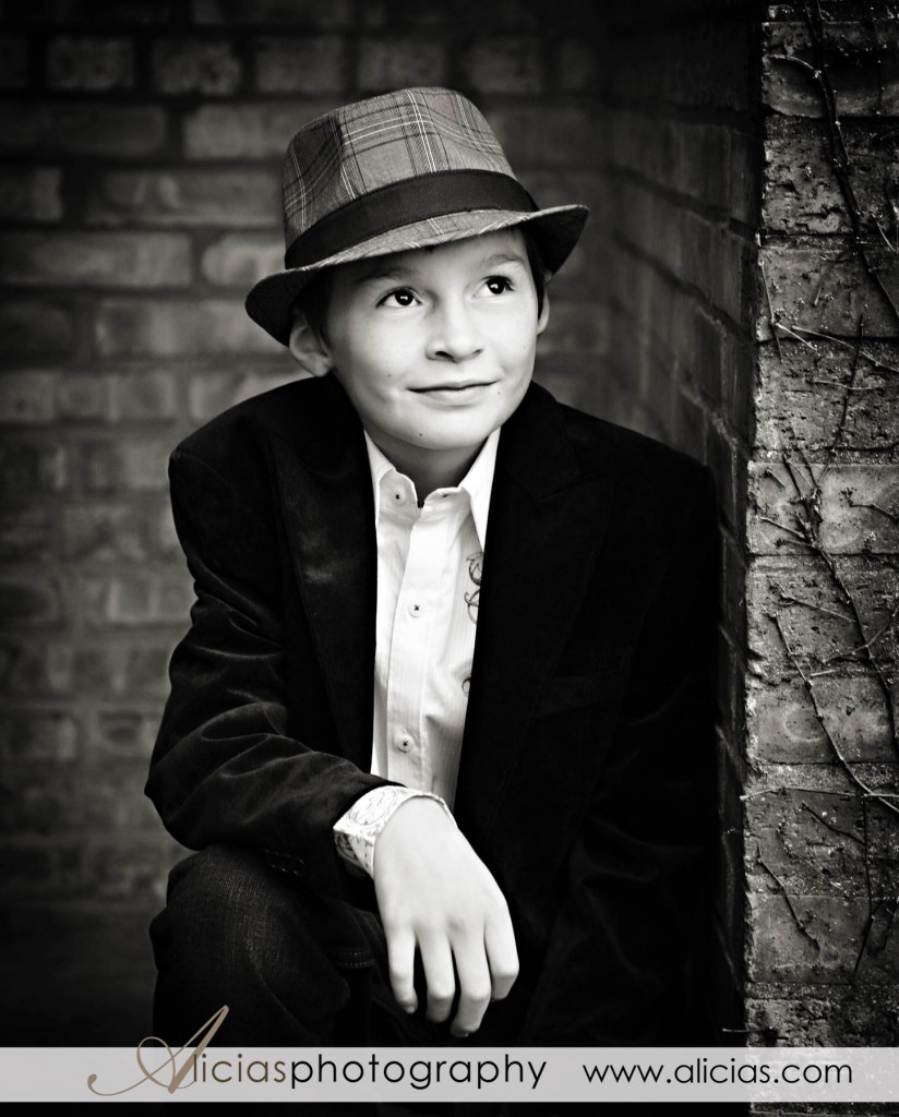 Chicago Naperville Children's Photographer...Love Hats!!