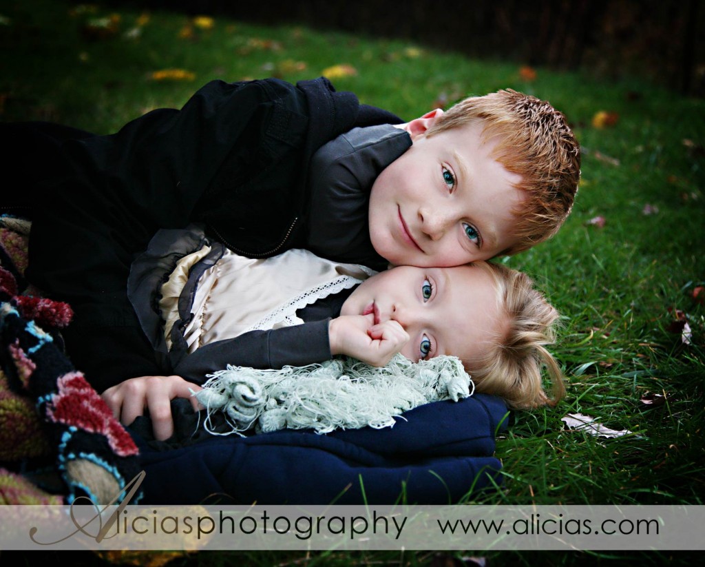 Chicago Naperville Children Photography...Old Friends