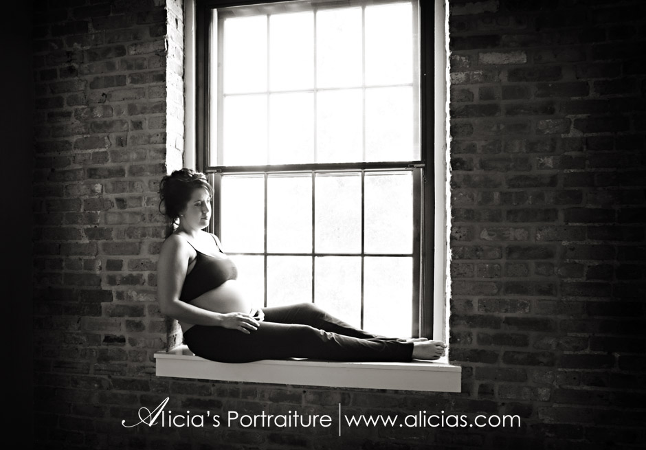 Chicago Naperville Maternity Photographer