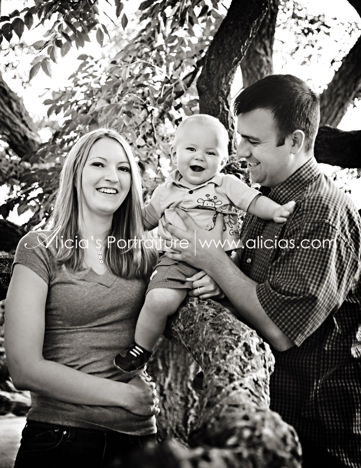 Naperville Chicago Family Photographer...Huge Smile