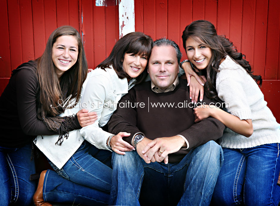 Naperville Chicago Family Photographer...Red Barn
