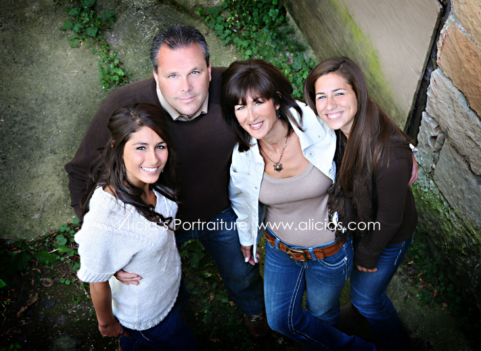 Naperville Chicago Family Photographer...Red Barn