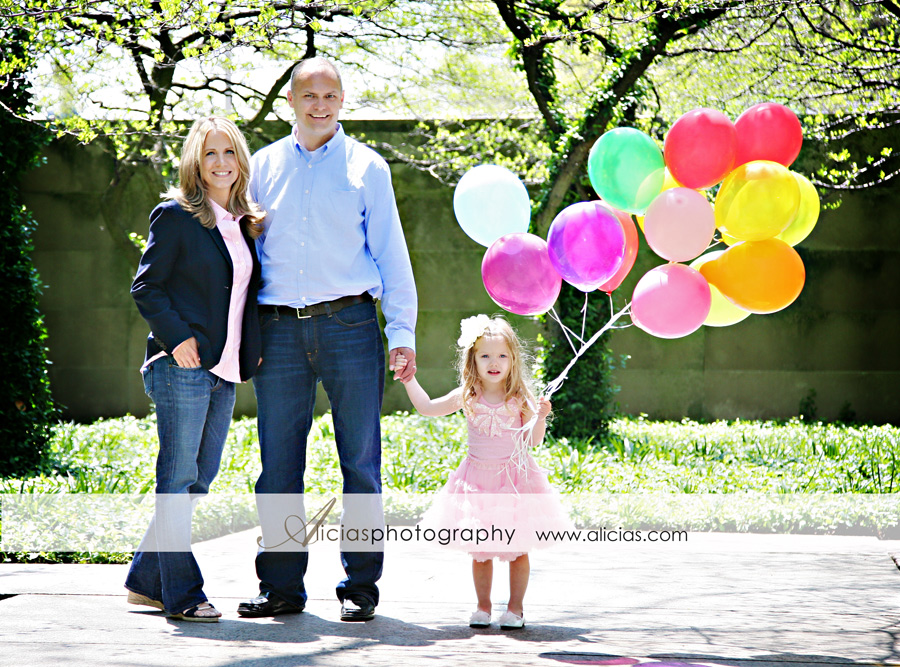 Chicago Family Photographer...Up up and away!