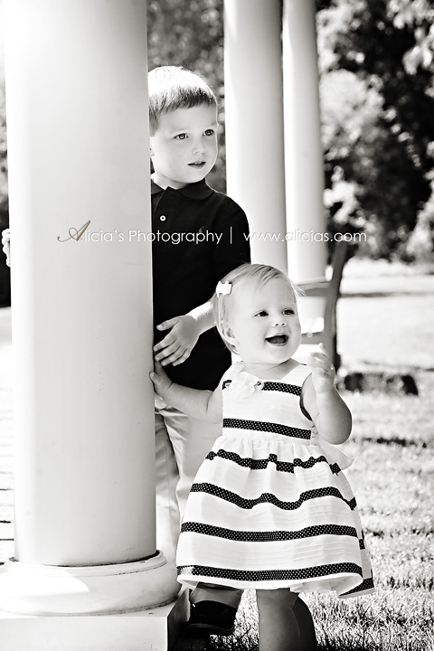 Downers Grove Chicago Children's Photographer... Sweet Little Ones
