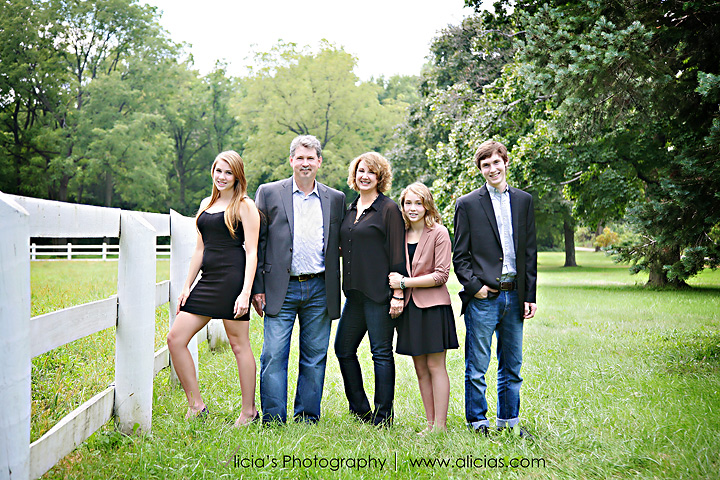 Wheaton Chicago Family Photographer... The "D" Family