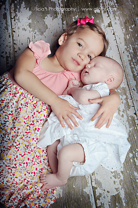 Naperville Chicago Newborn and Family Photographer...Baby Annie