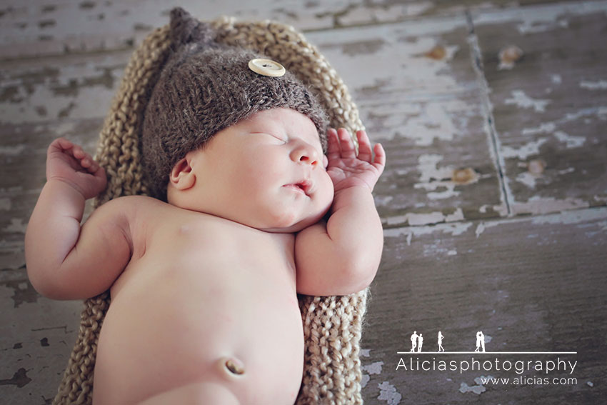 Chicago Newborn Photographer...Alicia's Photography